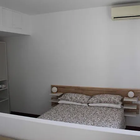 Antina Al Mare Seaside Apartman